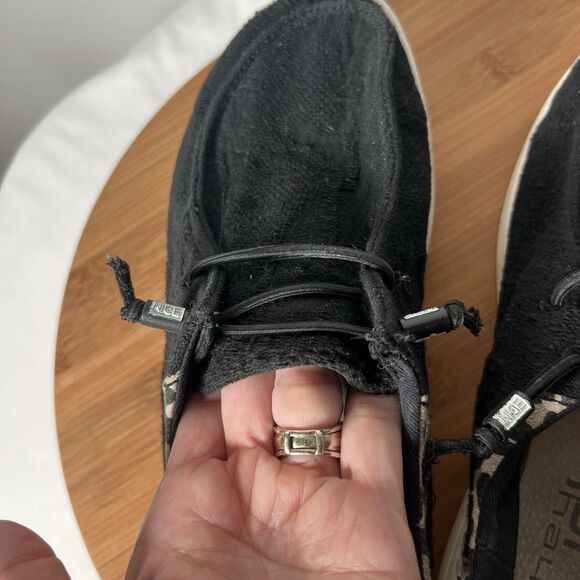 Hey Dude Wendy Rise Jungle Funk Leopard Black Women's Casual Shoes Loafers Sz 6 - Picture 6 of 8